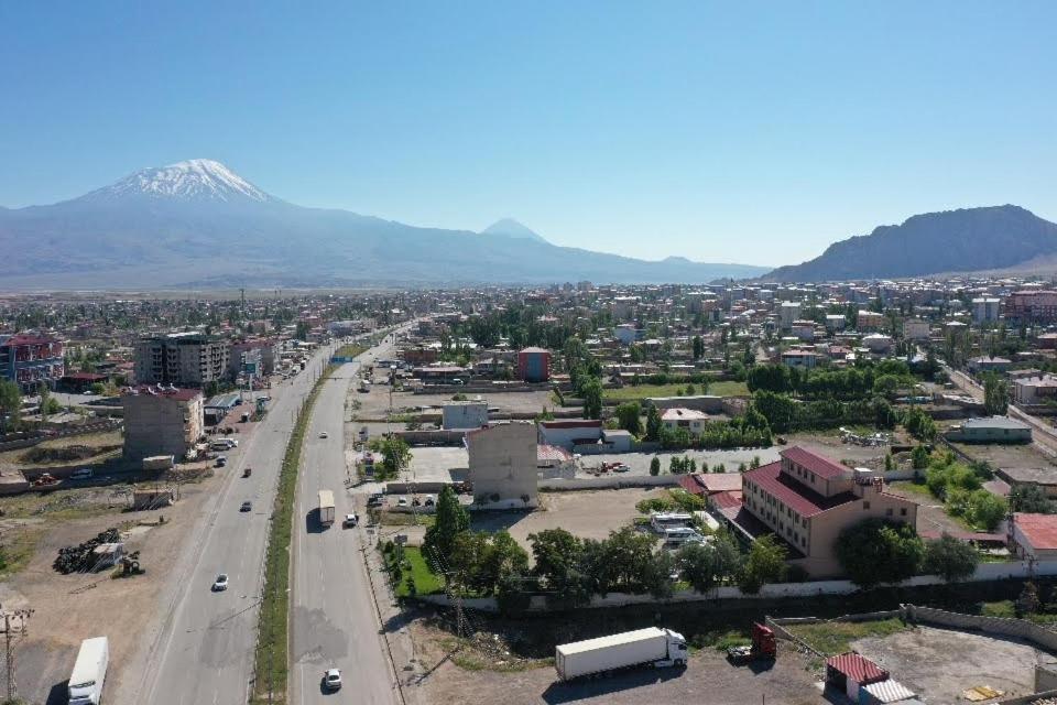 Butik Ertur Hotel Doğubayazıt Екстериор снимка