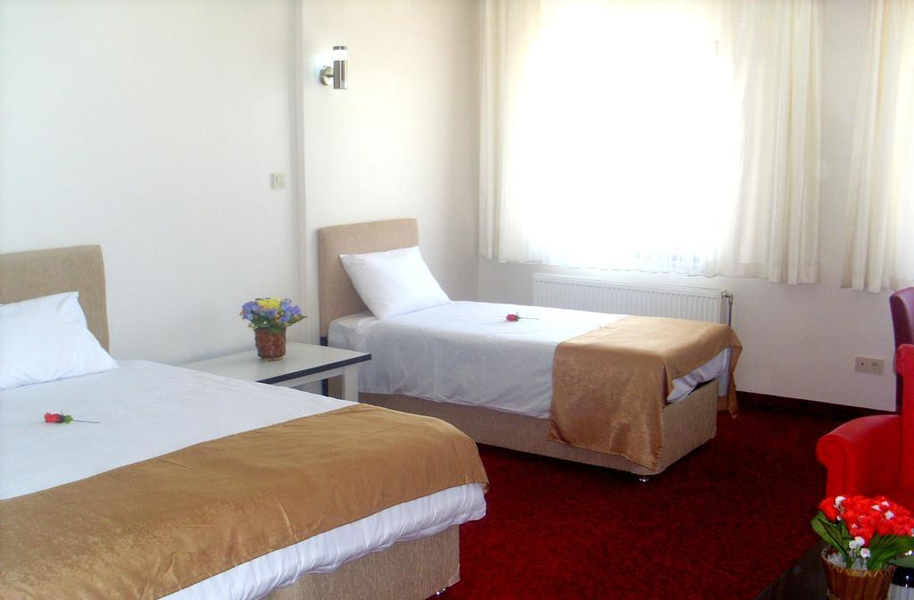 Butik Ertur Hotel Doğubayazıt Стая снимка