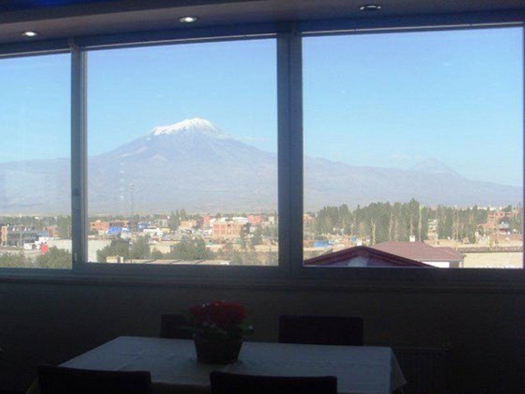 Butik Ertur Hotel Doğubayazıt Екстериор снимка