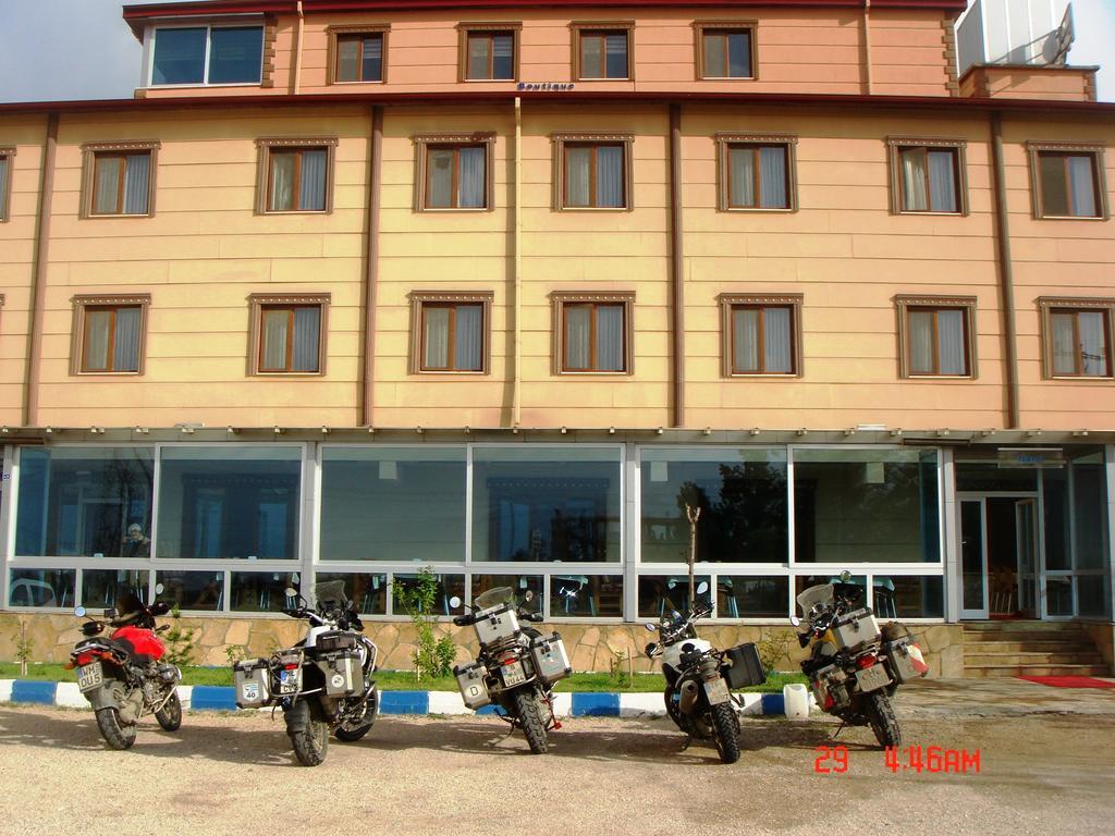 Butik Ertur Hotel Doğubayazıt Екстериор снимка